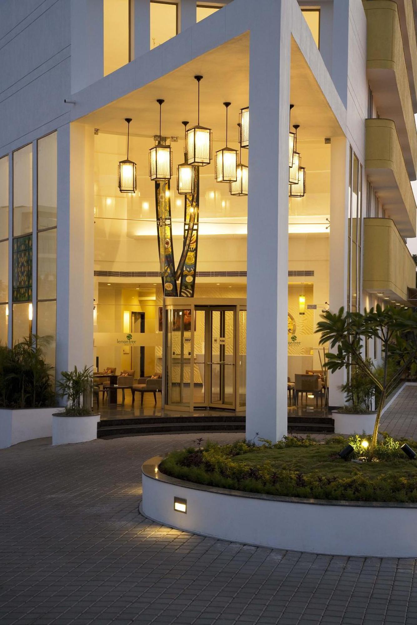 Lemon Tree Hotel Hinjewadi Pune Hinjawadi Exterior foto